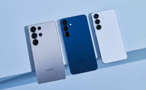 Samsung Galaxy S25 Ultra 512GB AI Smartphone, Unlocked Android, AI Night Mode Camera, Snapdragon 8 Elite Fast Processor, 5000mAh Battery, Built-in S Pen, 2025, US 1 Yr Warranty.